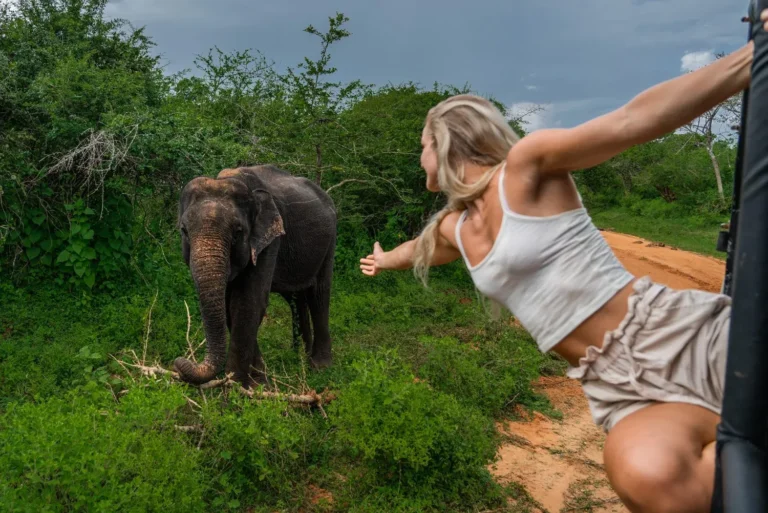 solo female travelers Sri Lanka